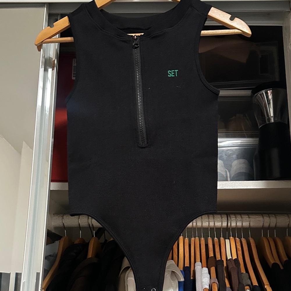Set black bodysuit